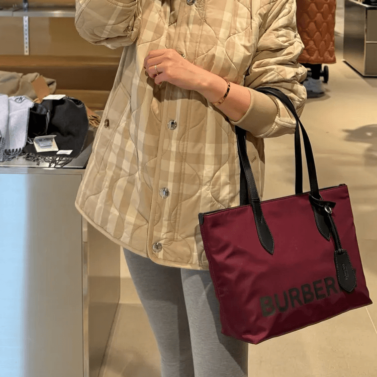 Мини-сумка Burberry Recycled Nylon Tote Bag Red - изображение 5
