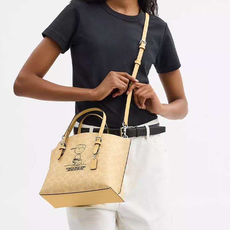 Сумка COACH x PEANUTS Molly 25 Tote - изображение 6