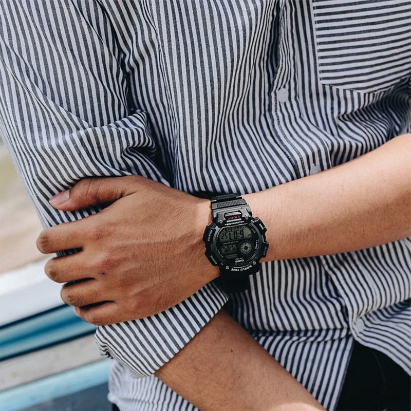 Часы Casio G-Shock AE-1400WH-1A - изображение 5