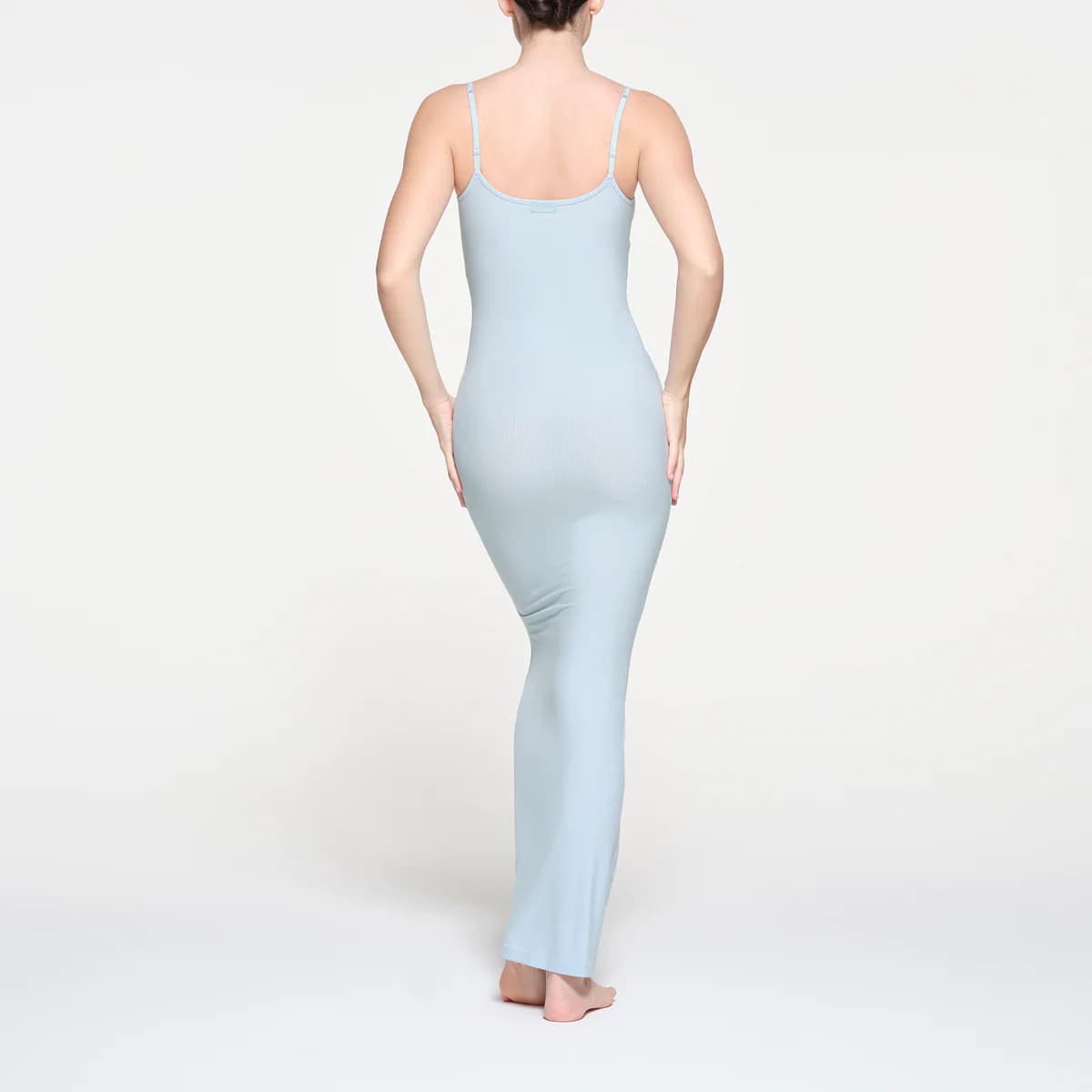 SKIMS Soft Lounge Long Slip Dress Celeste - изображение 4
