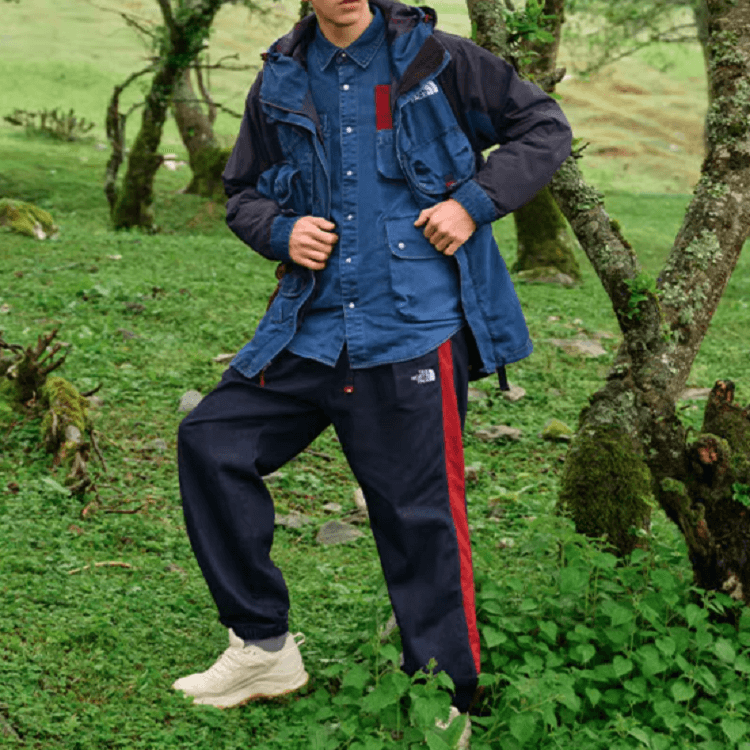 Джинсовая куртка The North Face UE Denim Jacket - изображение 5