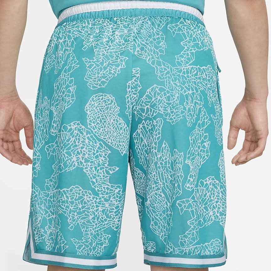 Баскетбольные шорты Nike Dri-FIT DNA - изображение 3