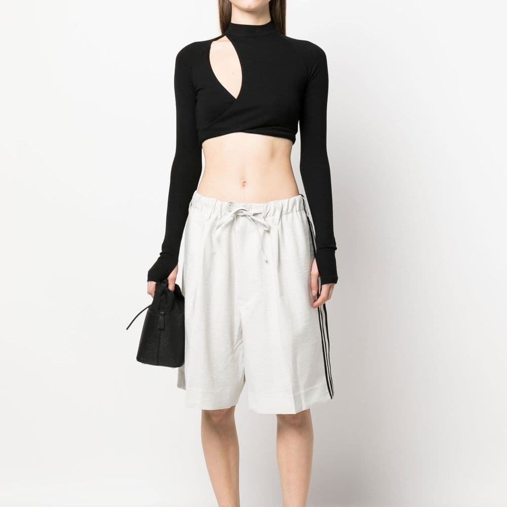 Шорты Y-3 Minimal Mid-Rise Logo Shorts Light Grey - изображение 8