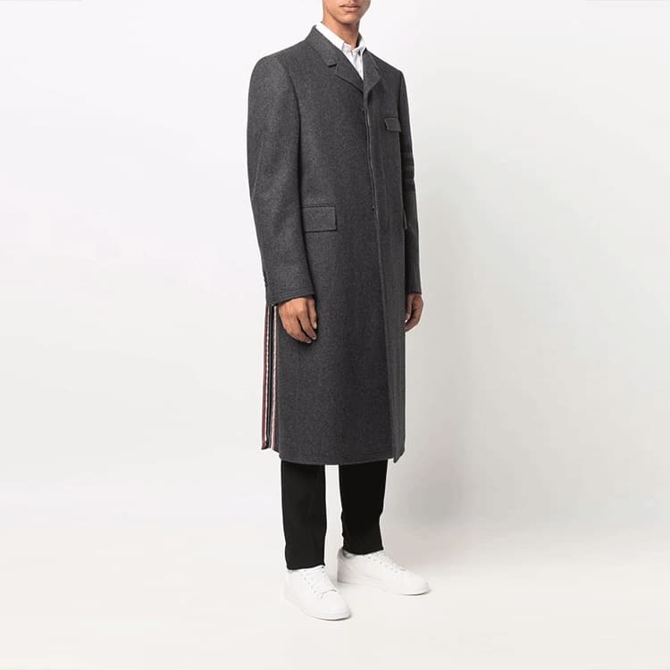 Пальто THOM BROWNE - изображение 4