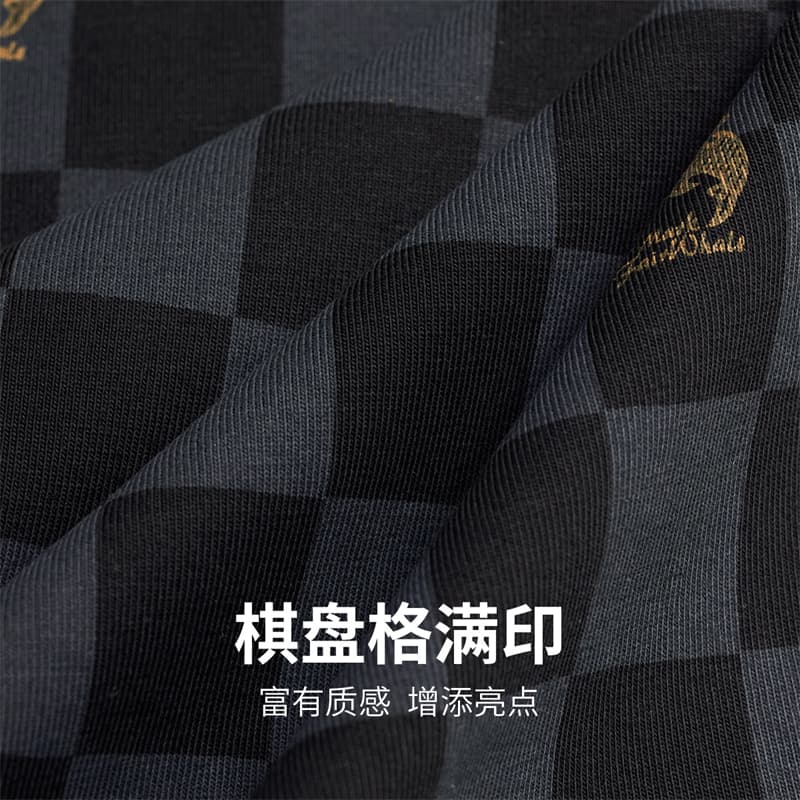 Футболка FAIRWHALE Checkerboard Orca Print T-Shirt - изображение 4