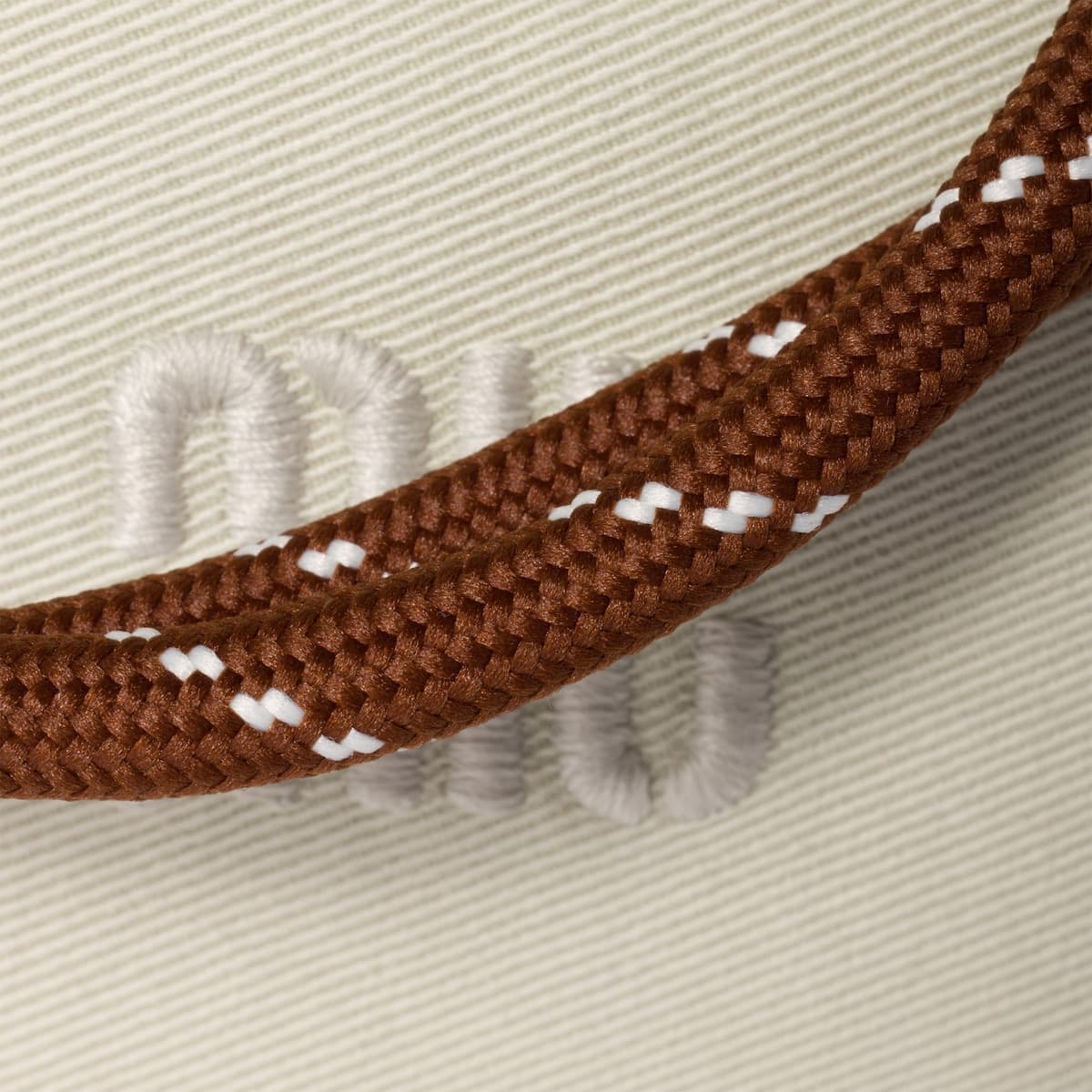 Мини-сумка Miu Miu Embroidered Logo Cotton Tote White - изображение 5