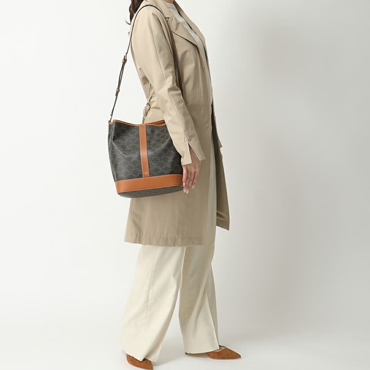 Мини-сумка CELINE Triomphe Bucket Bag - изображение 8