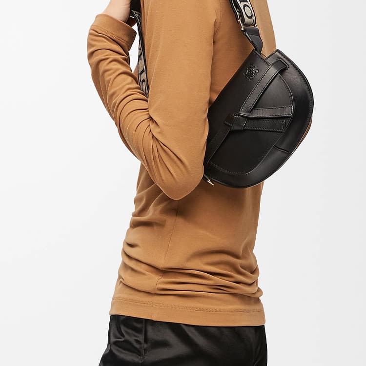 Сумка через плечо LOEWE Gate Dual Anagram - изображение 9