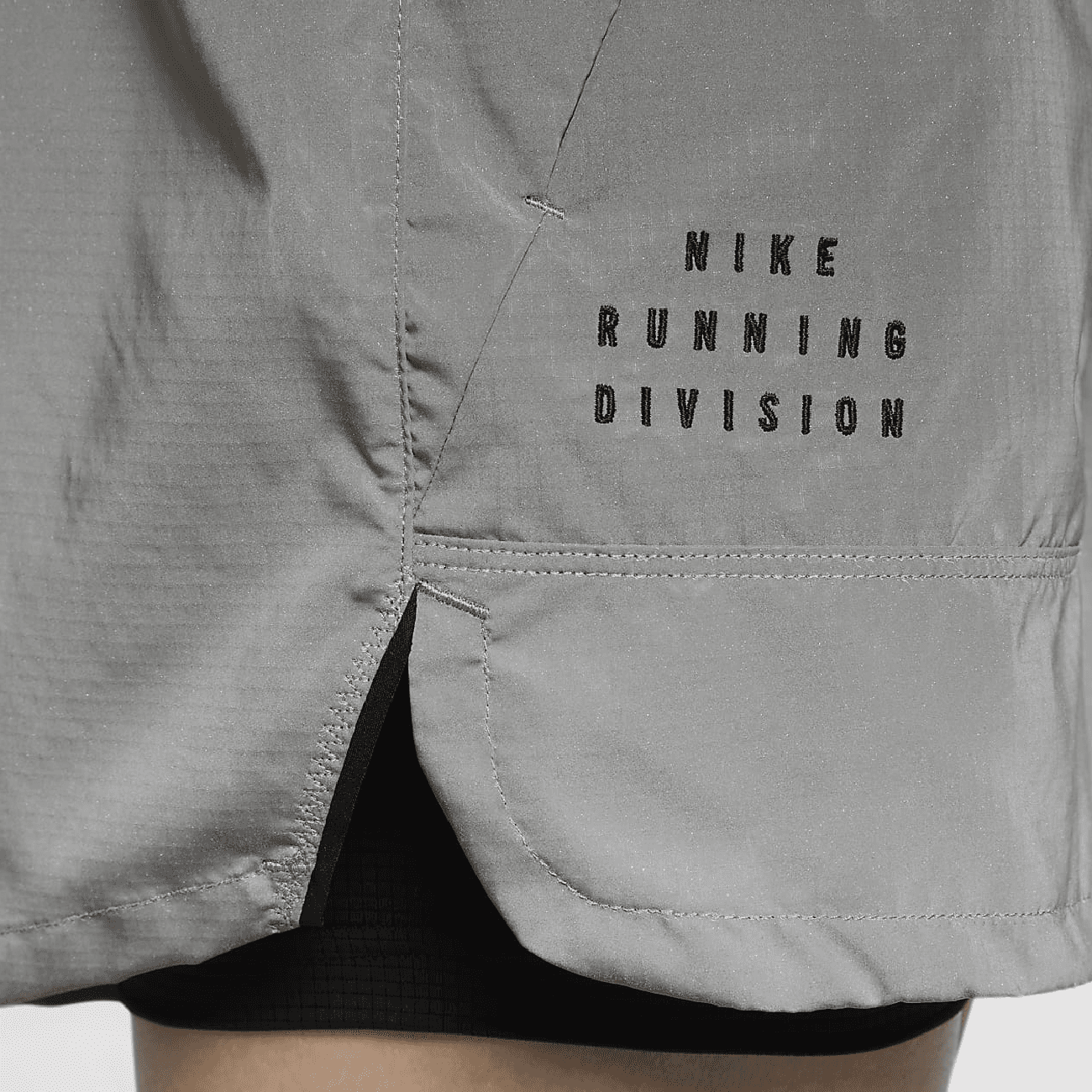 Шорты Nike Running Division Reflective Silver/Black - изображение 5