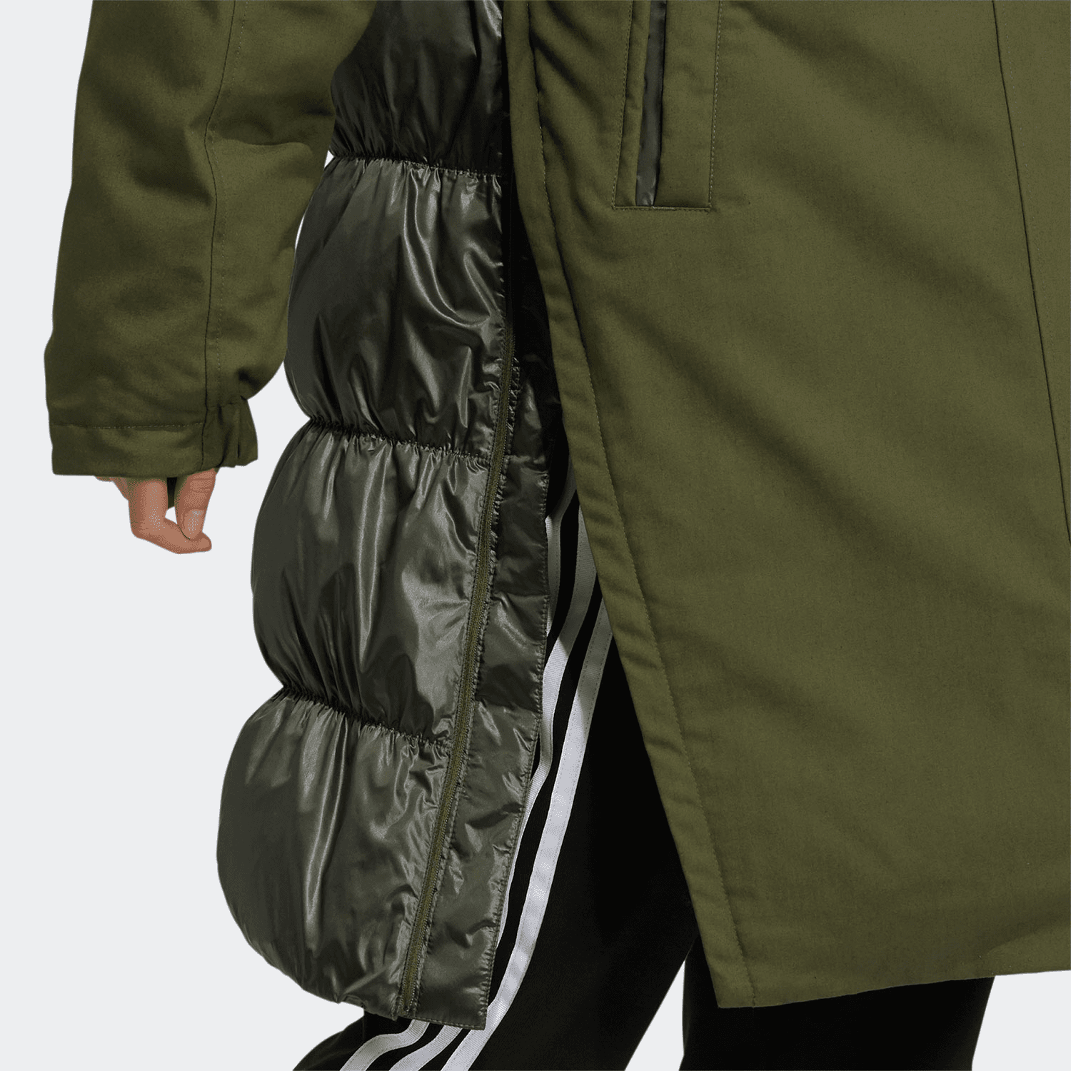 Пуховик adidas originals Layered Parka Logo - изображение 3