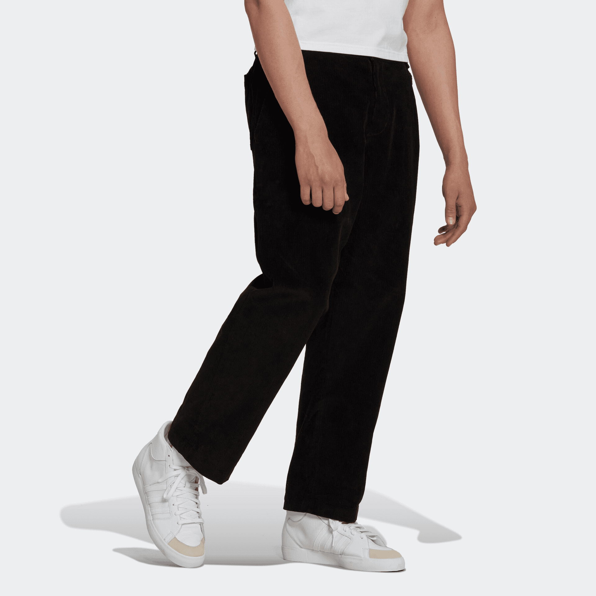 Спортивная одежда adidas - изображение 3