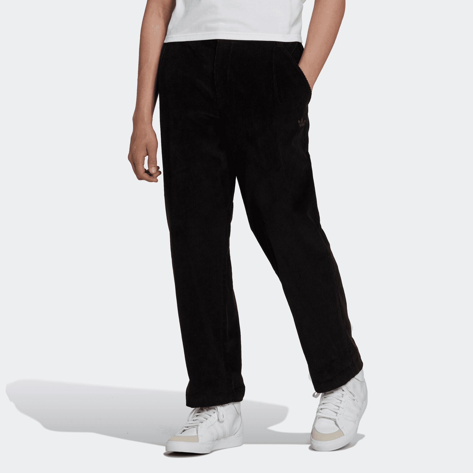 Спортивная одежда adidas - изображение 4