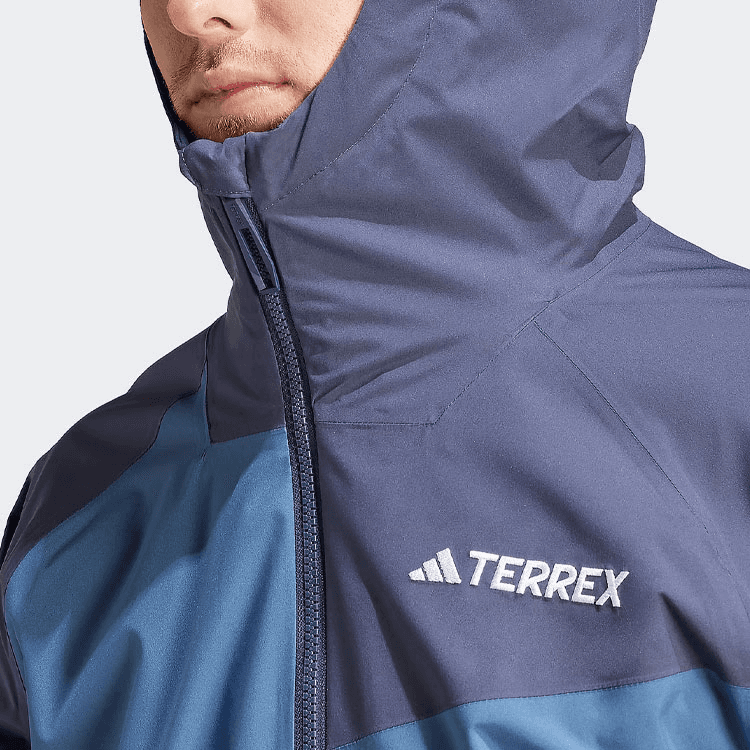 Демисезонная куртка adidas Multi 2L Rain.Rdy Jacket - изображение 5
