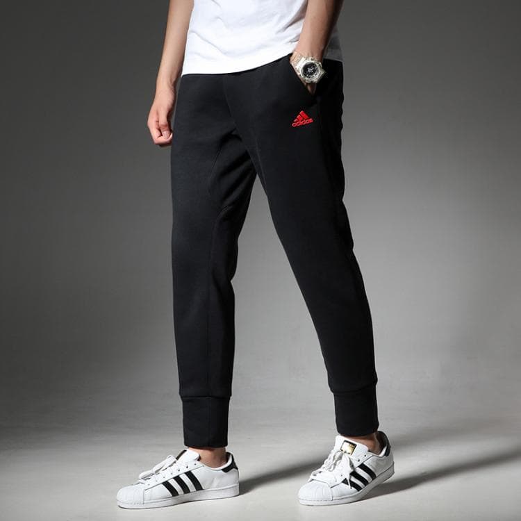 Спортивная одежда adidas - изображение 5