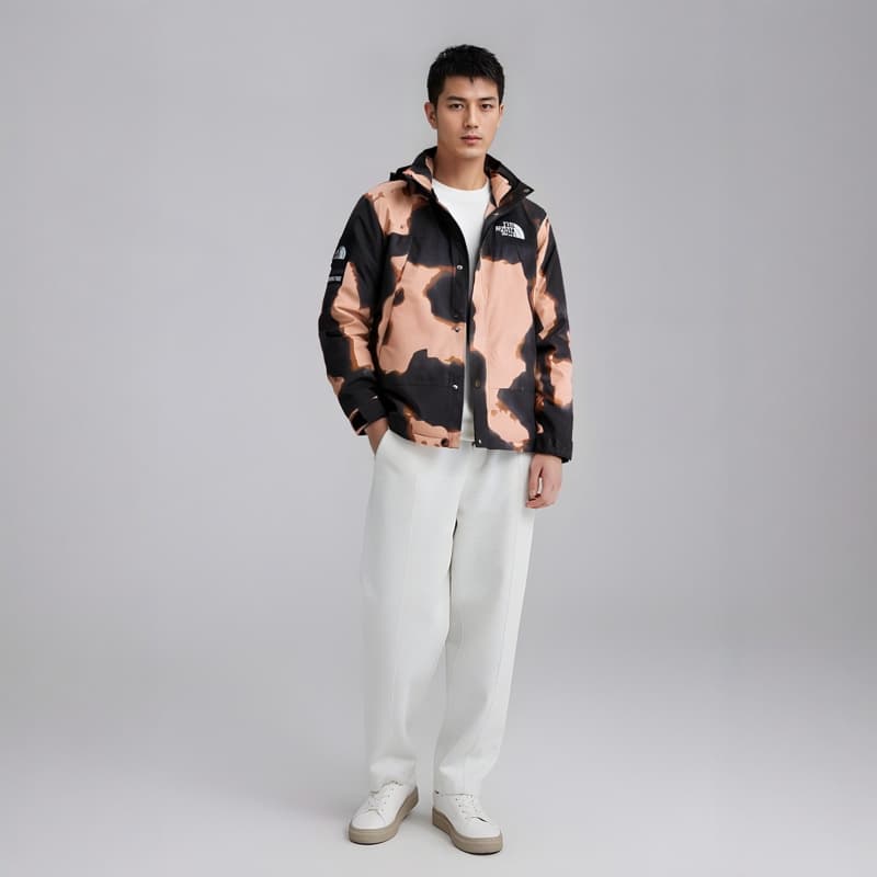 Куртка Supreme x The North Face Bleached Denim Print Mountain Jacket - изображение 4