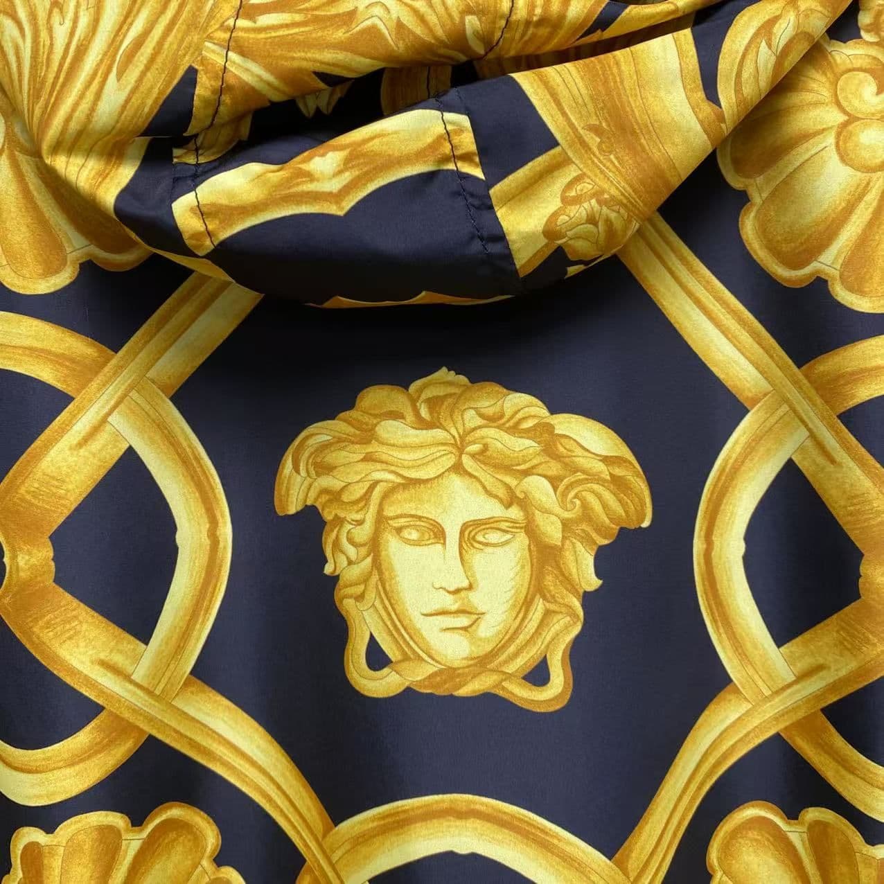 Куртка VERSACE - изображение 5