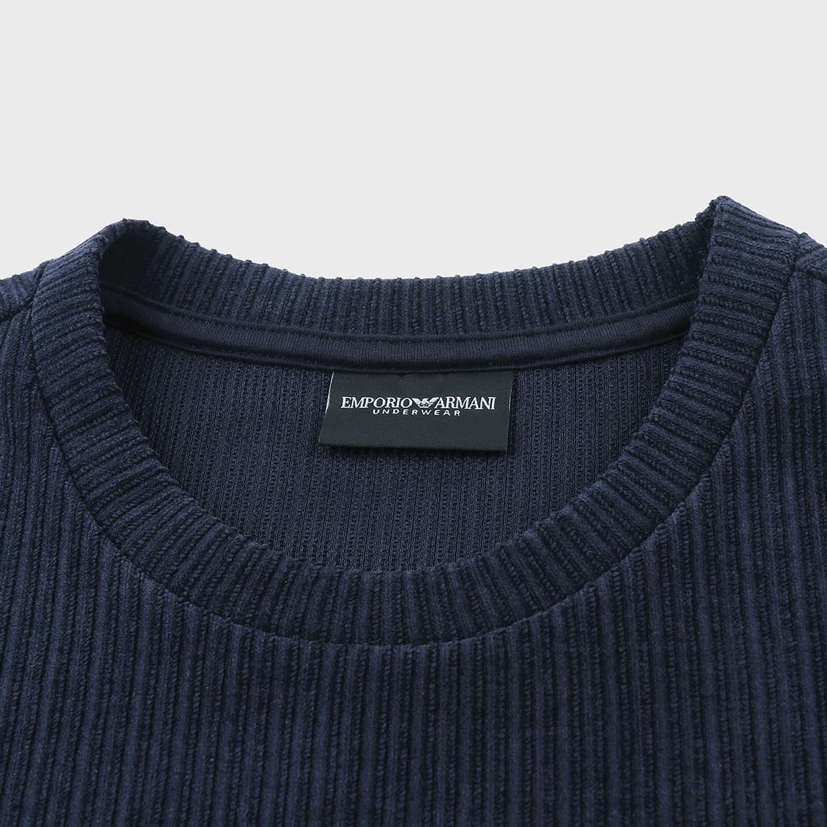 Худи EMPORIO ARMANI FW25 - изображение 4