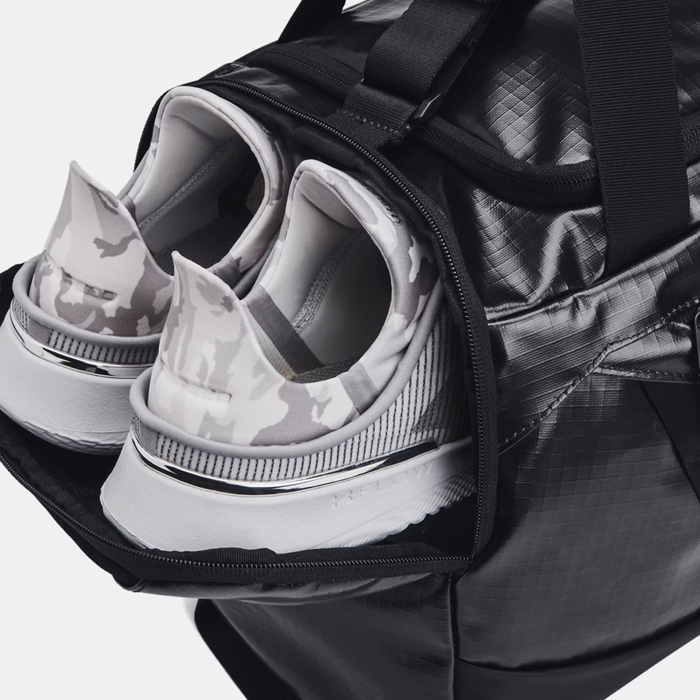Спортивная сумка Under Armour UA Hustle LE Black - изображение 4