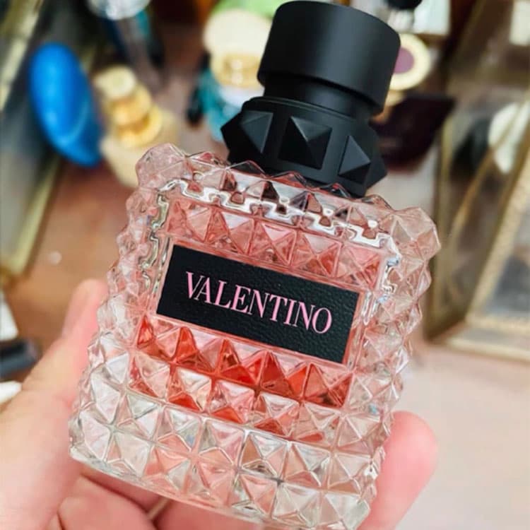 Парфюм Valentino Dream Roma EDP - изображение 3