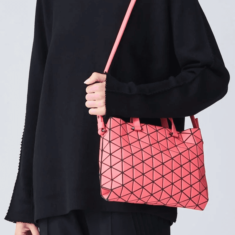 Сумка ISSEY MIYAKE TONNEAU MATTE 8 - изображение 4