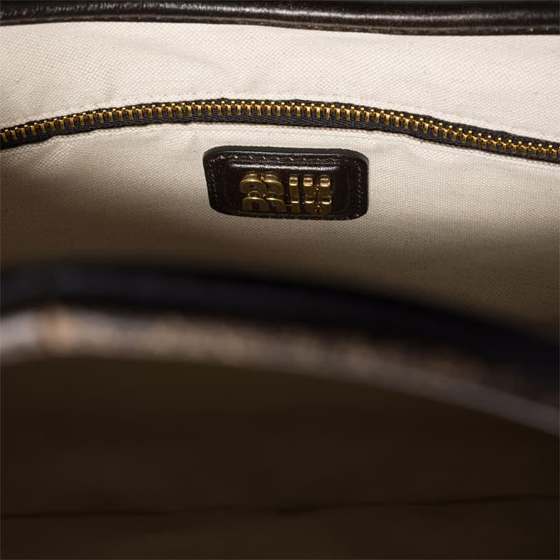 Мини-сумка Miu Miu Ivy Tote Large Brown - изображение 5