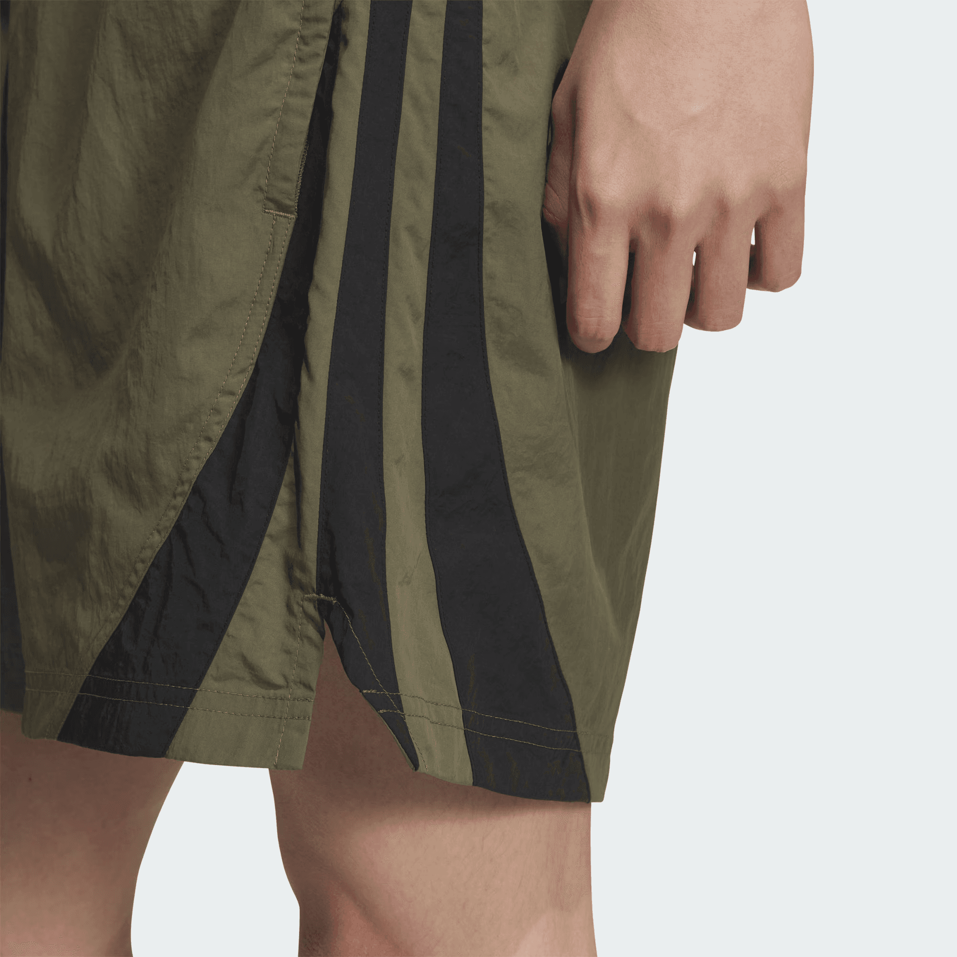 Тренировочные штаны adidas BASKETBALL SS25 THE 2025 COLLECTION CHAPTER 03 - изображение 4