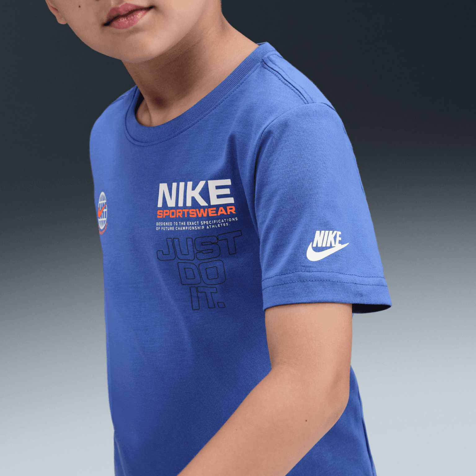 Футболка NikeTSPORTSWEAR - изображение 4
