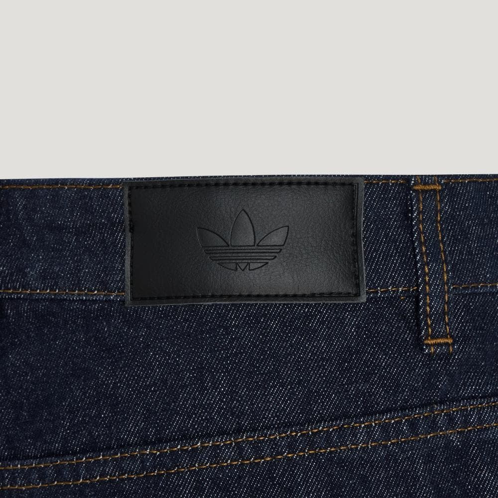 Джинсовые шорты adidas originals Firebird ADICOLOR - изображение 3