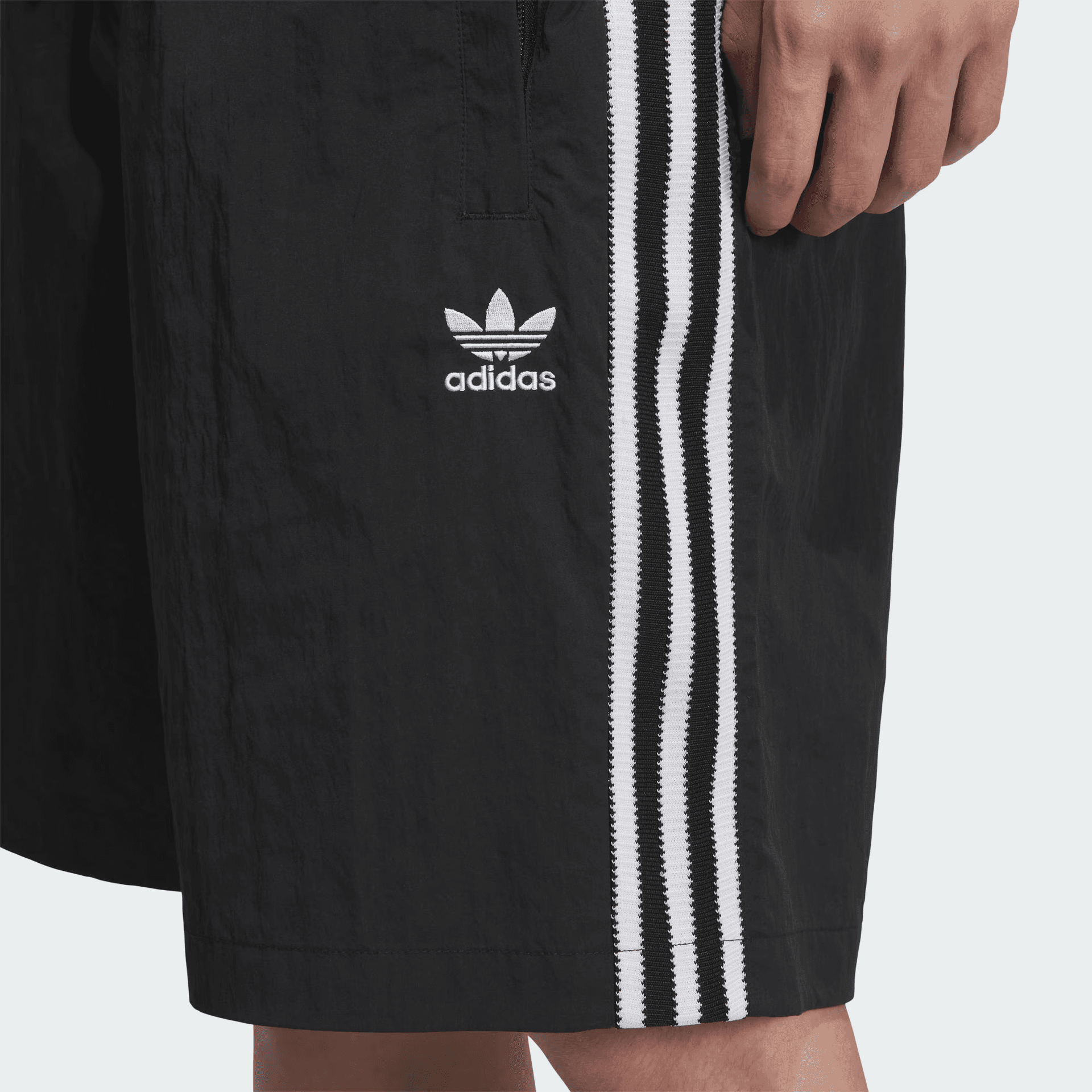 Тренировочные штаны adidas originals SS25 WOVEN SHORTS logo - изображение 5