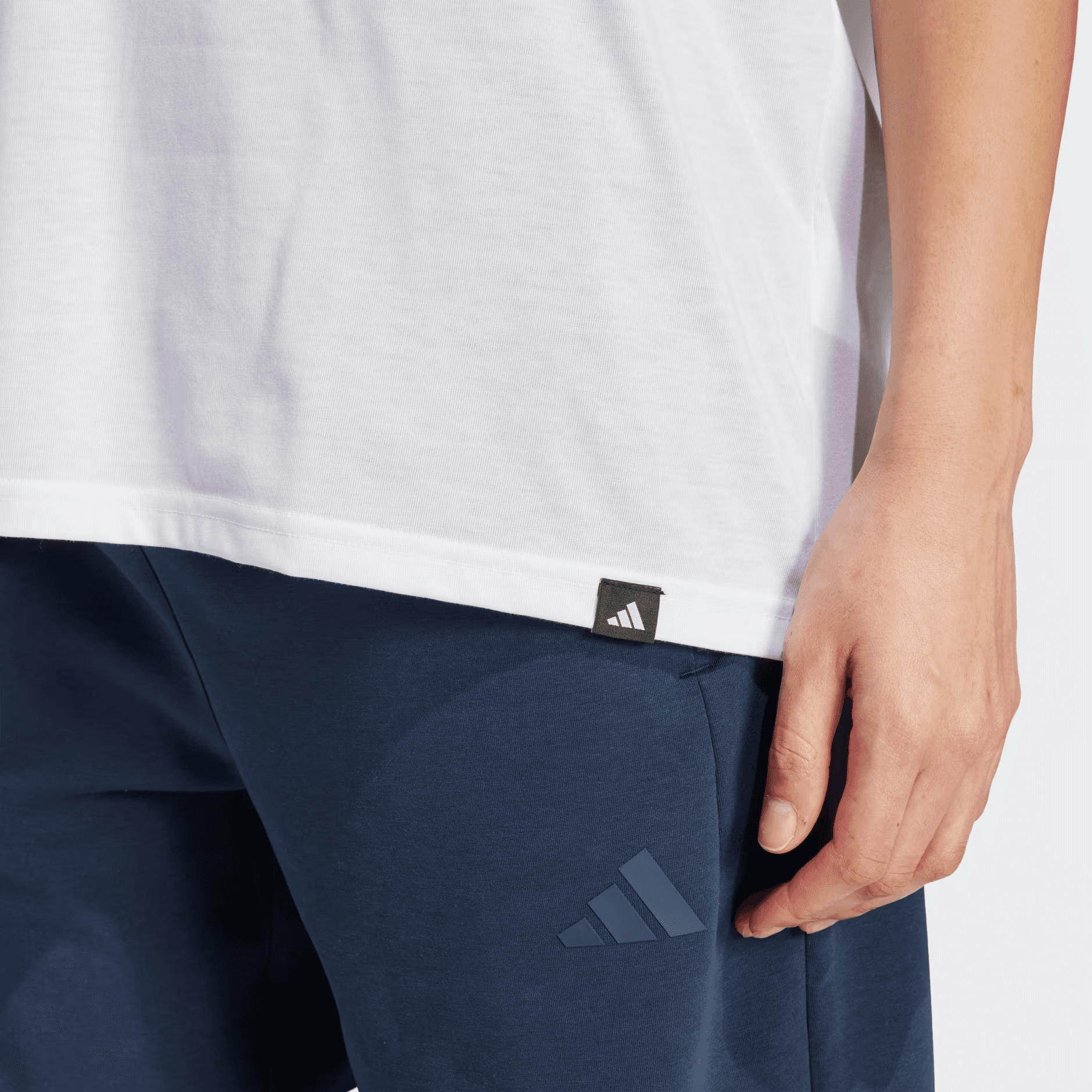 Футболка adidas W STR G T T — фото 3