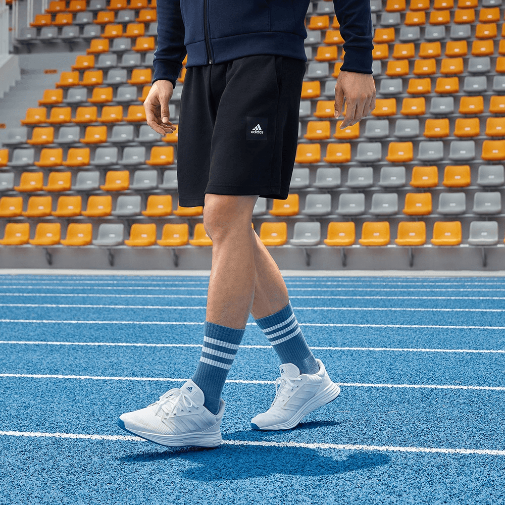 Шорты adidas Logo Shorts Black - изображение 3