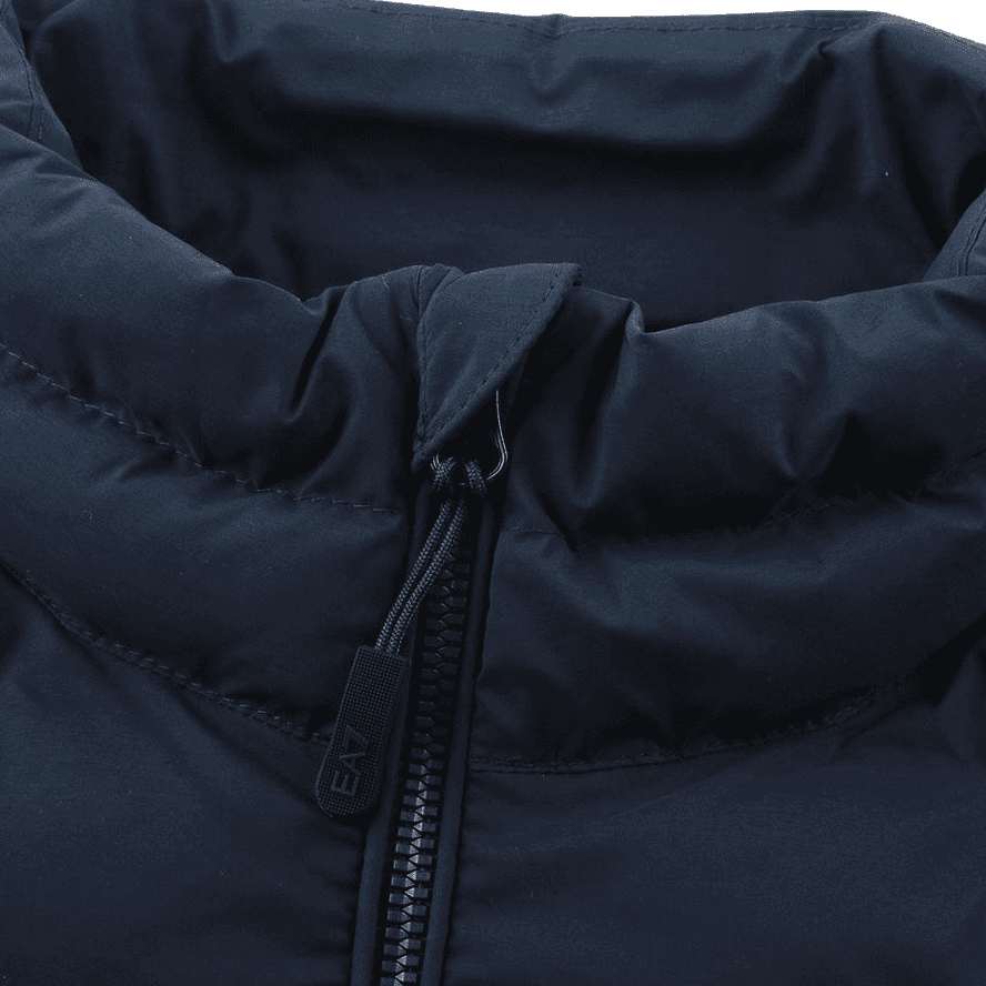 Зимняя куртка пуховик EMPORIO ARMANI EA7 FW25 Logo - изображение 7